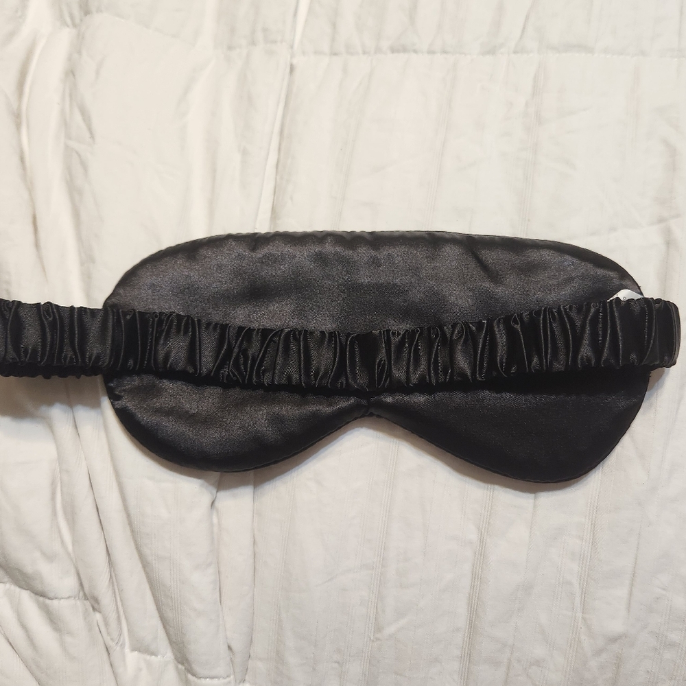 Michael Kors Black and Gray Face Mask - Picture 3 of 4